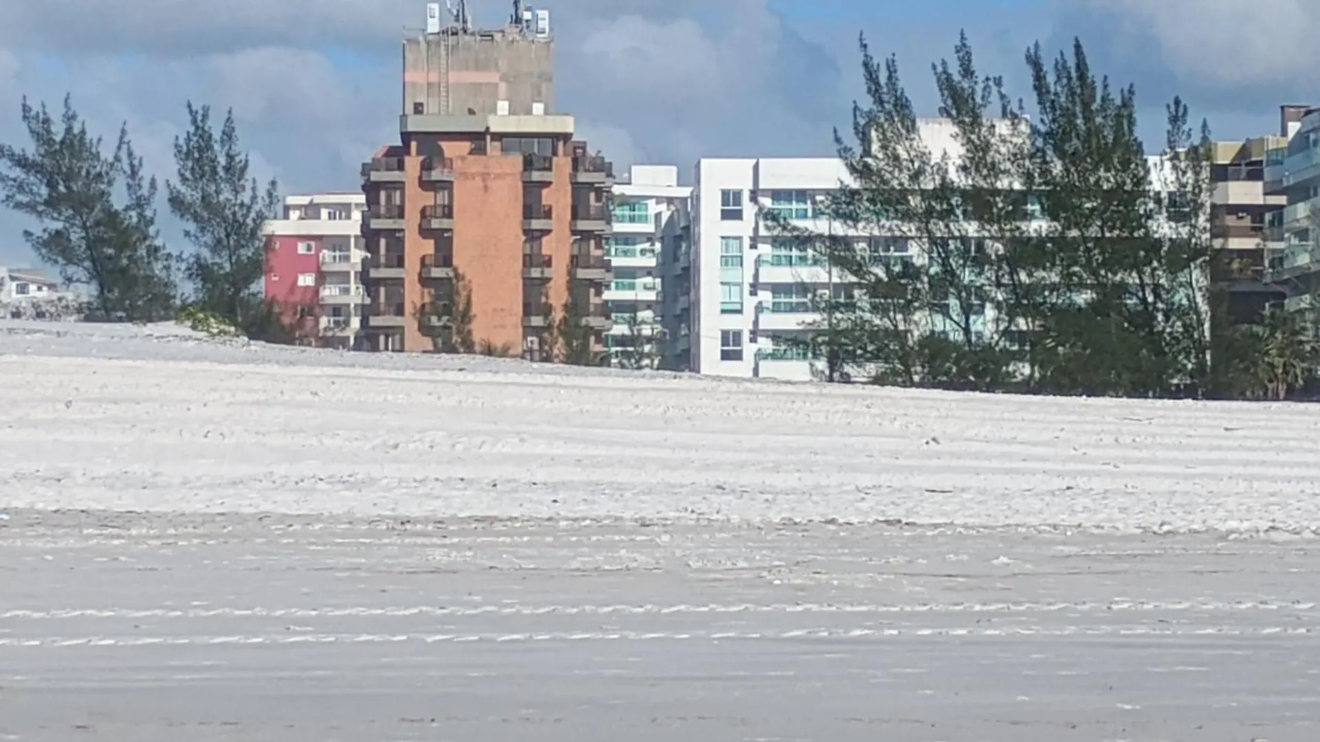 Apartamento Charmoso Em Frente A Praia Em Cabo Frio Brazil